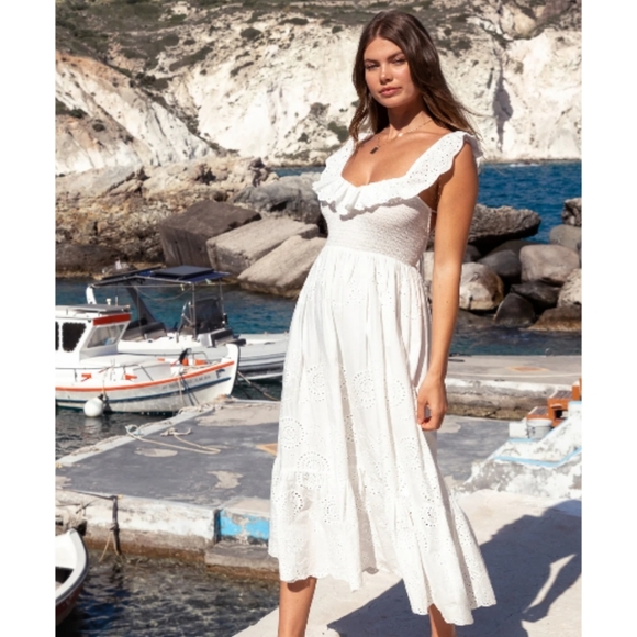 Astr Dresses & Skirts - NWT ASTR The Label Cottage Dress